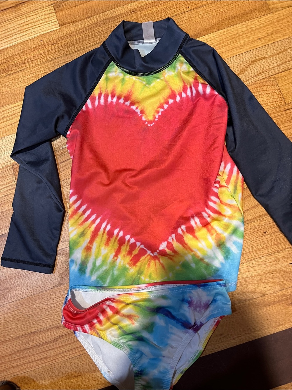 Kids Tie-Dye Heart Rashguard Set with Black Sleeves - Multicolor